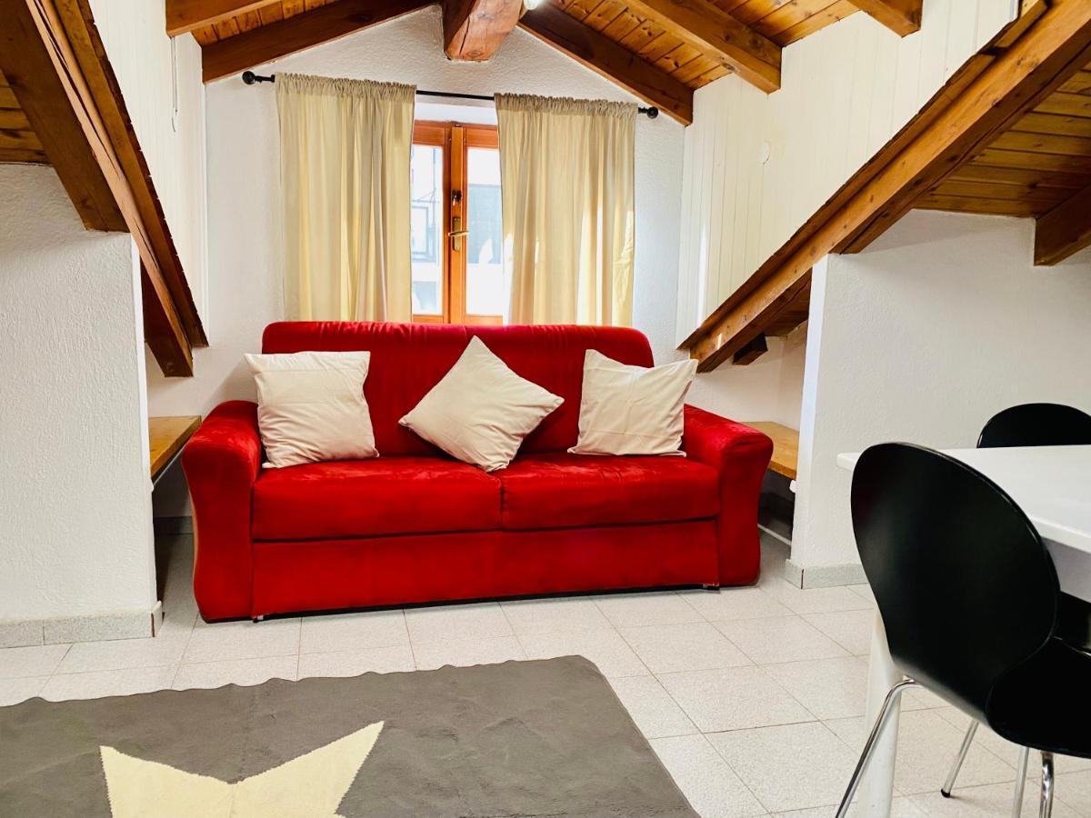 Casa Dei Leoni Leilighet Aosta Eksteriør bilde