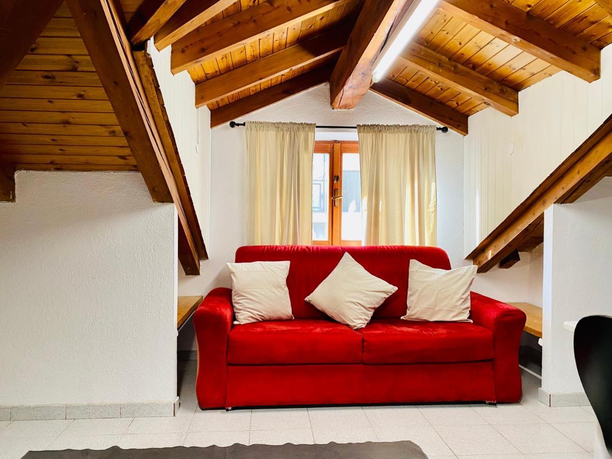 Casa Dei Leoni Leilighet Aosta Eksteriør bilde