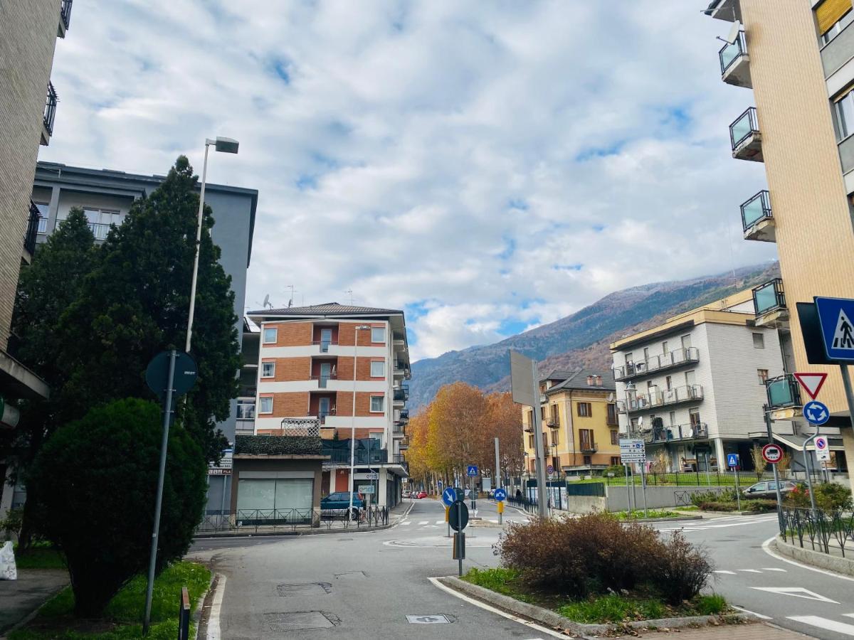 Casa Dei Leoni Leilighet Aosta Eksteriør bilde